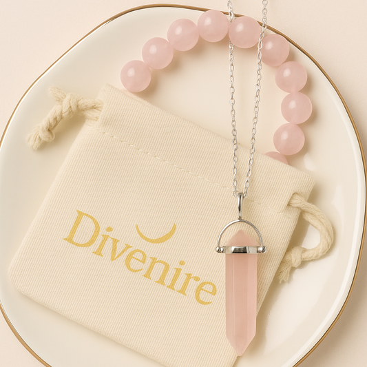 Conjunto colgante y pulsera de Cuarzo Rosa - Amuleto de Amor Propio | Divenire